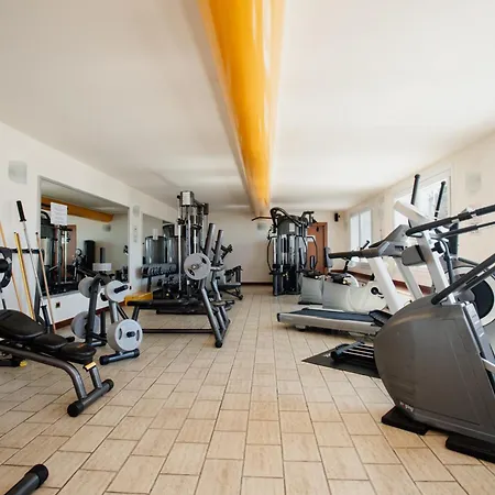 Aparthotel Poiano Garda Resort Appartamenti 3*